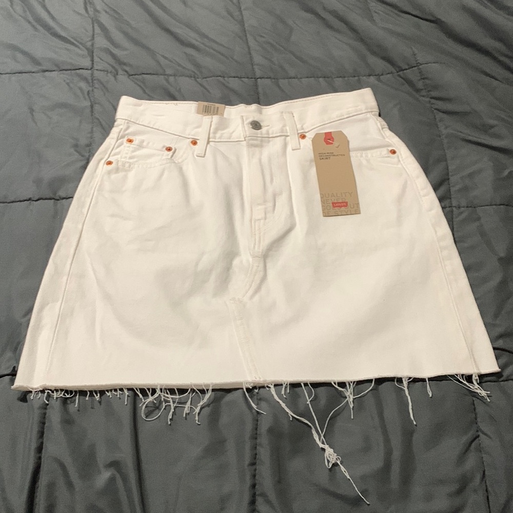 Levi’s skirt
